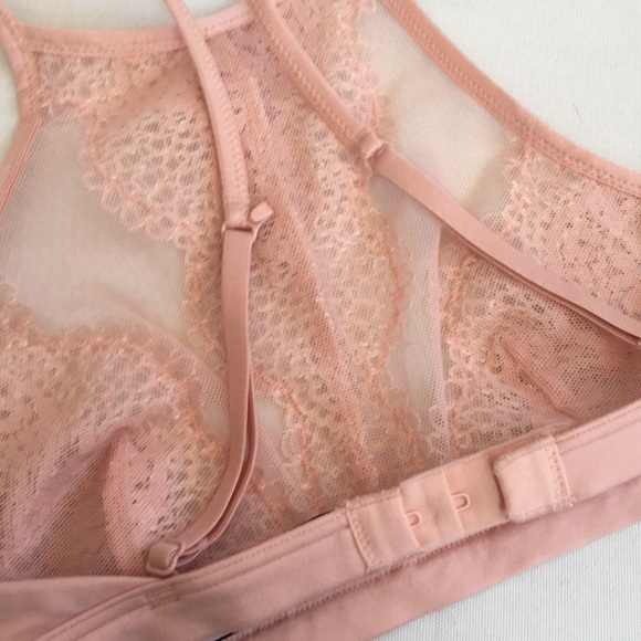 Victoria Secret lace bralette - Picture 5 of 5